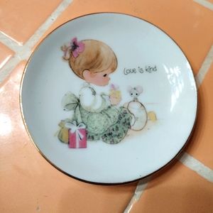 Collectable mini decor plate